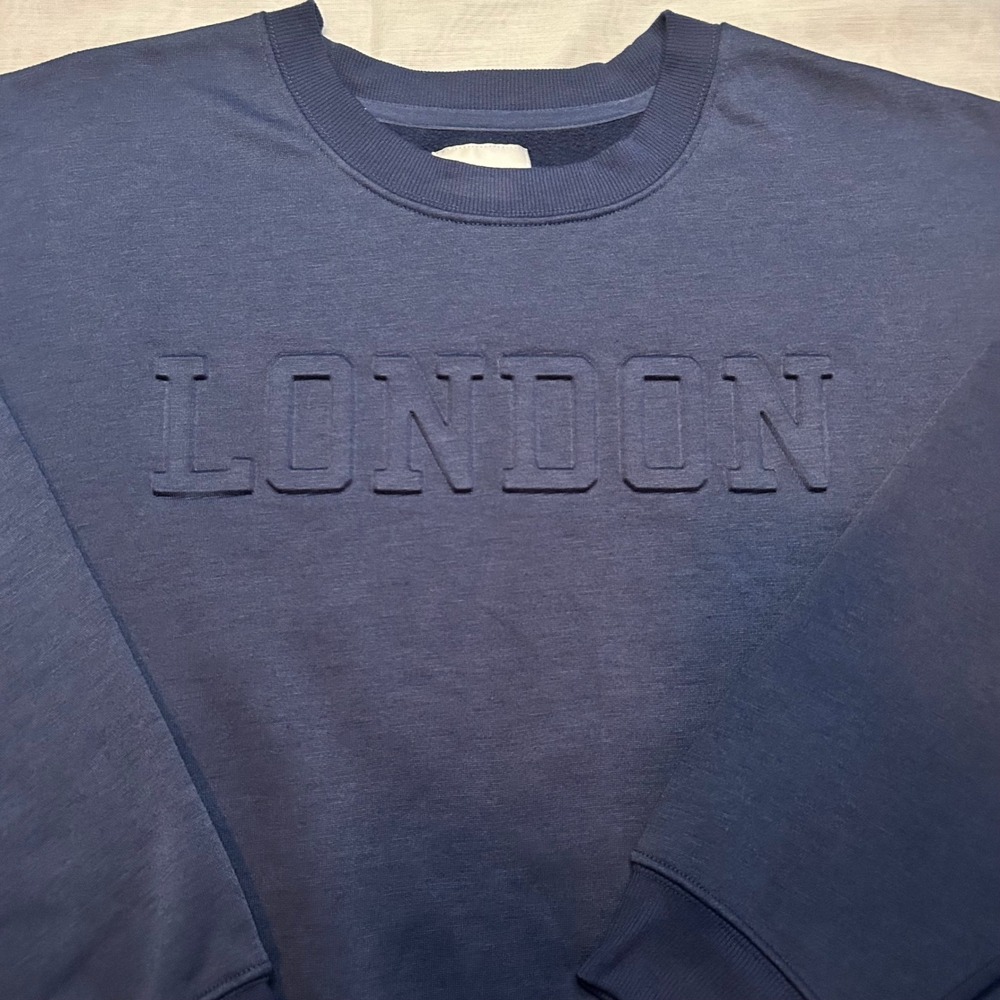 No Comment Sweatshirt Women XL Navy Blue London Embossed Fleece RF333490